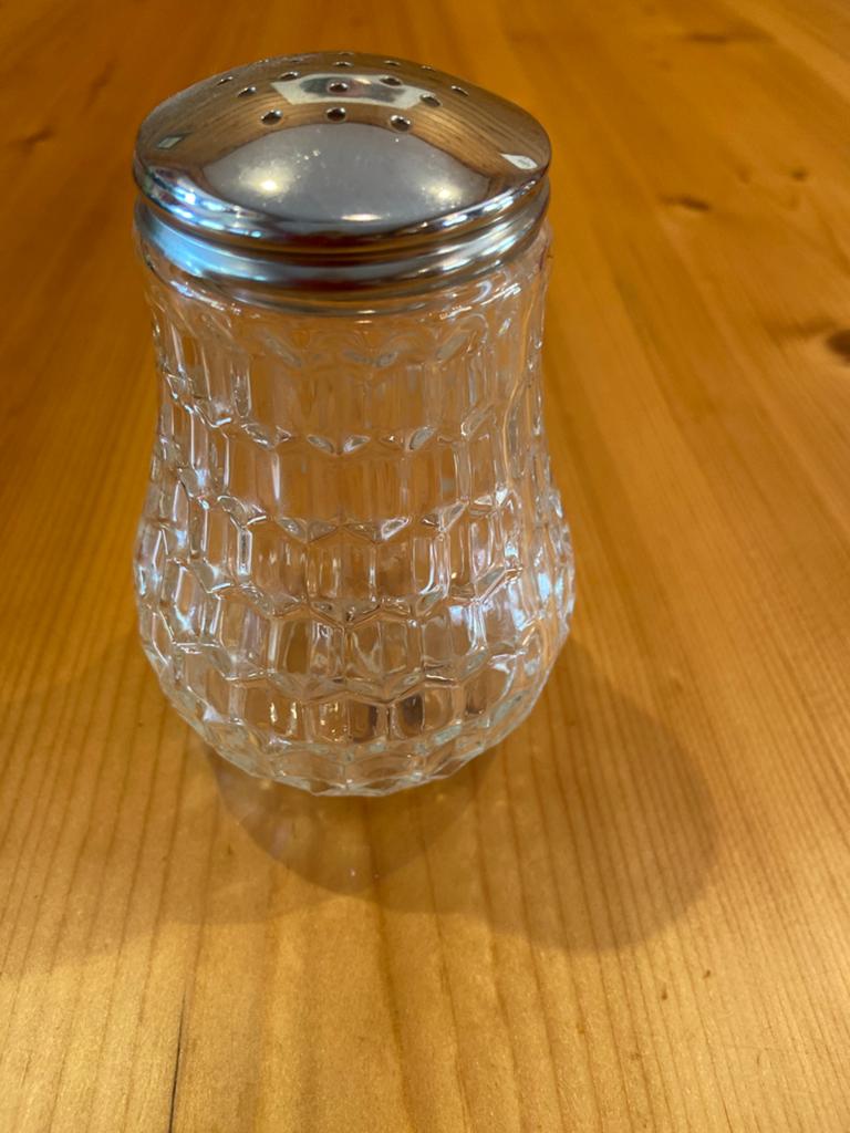 Kaneelstrooier poedersuikerstrooier merk Stoha 12 cm hoog, Ophalen of Verzenden, Zo goed als nieuw, Overige merken, Glas