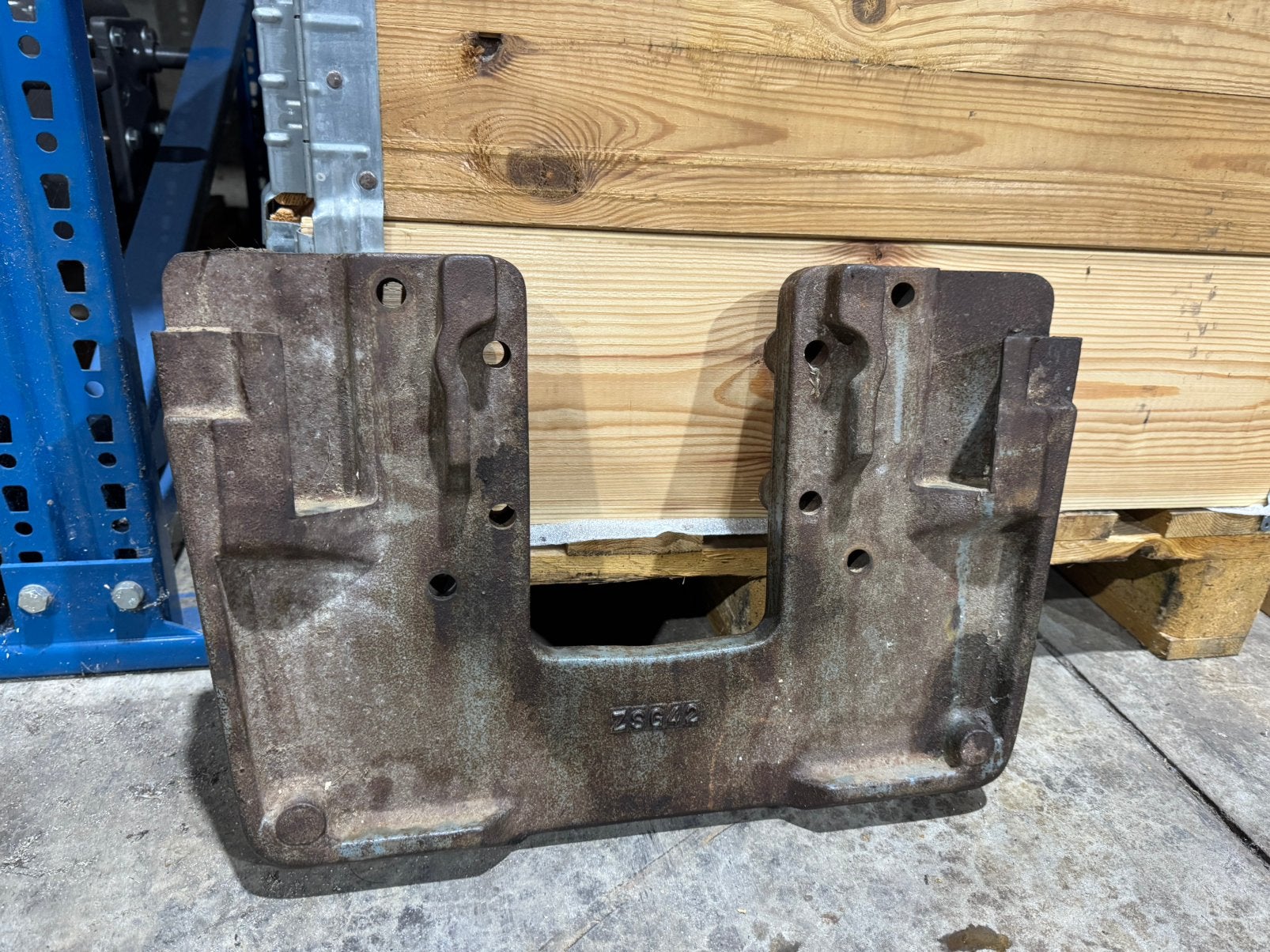 Moedergewicht Fendt 100 serie, Ophalen