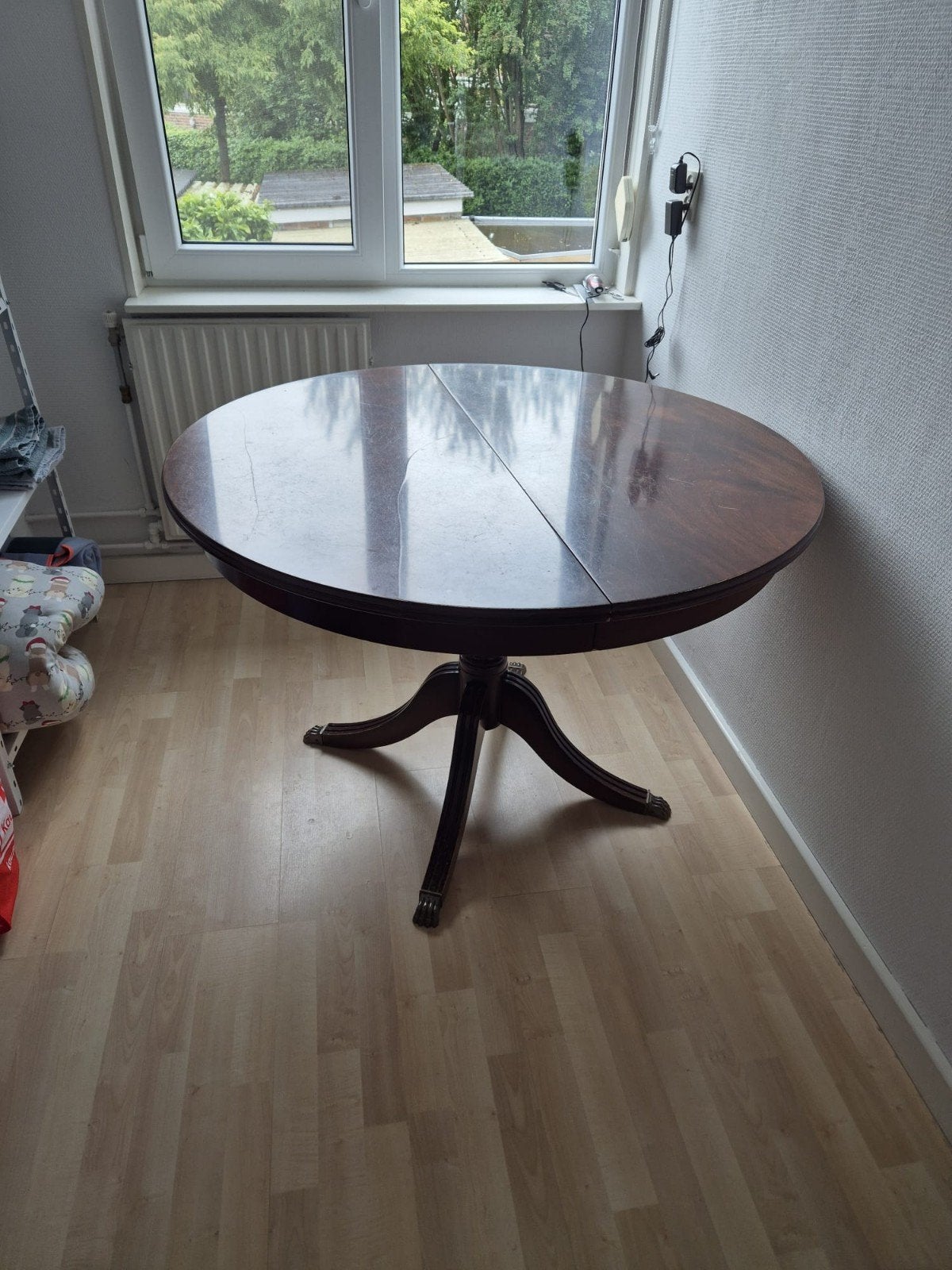 Klassieke ronde eettafel - mahonie look, Antiek en Kunst, Antiek | Meubels | Tafels, Ophalen
