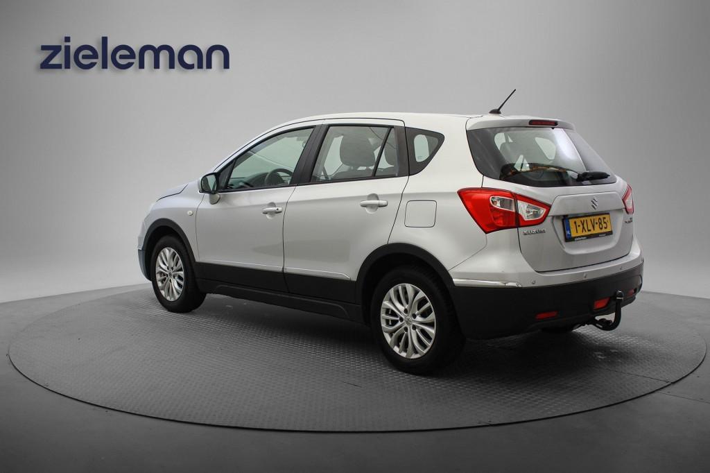 Suzuki SX4 S-CROSS 1.6 Comfort - Trekhaak, Stoelverwarming,, Gebruikt, 4 cilinders, Met garantie (alle), 49 €/maand