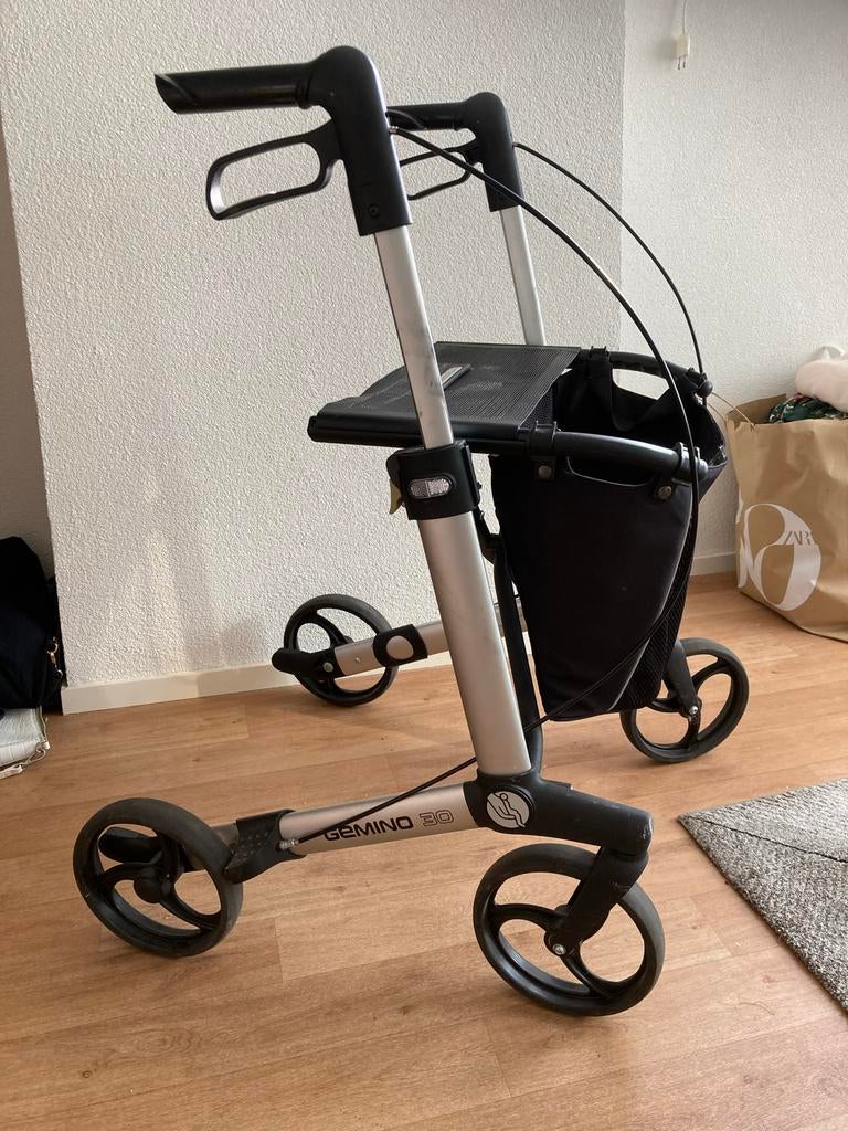 Rollator merk Gemino 30, Diversen, Rollators, Ophalen, Gebruikt