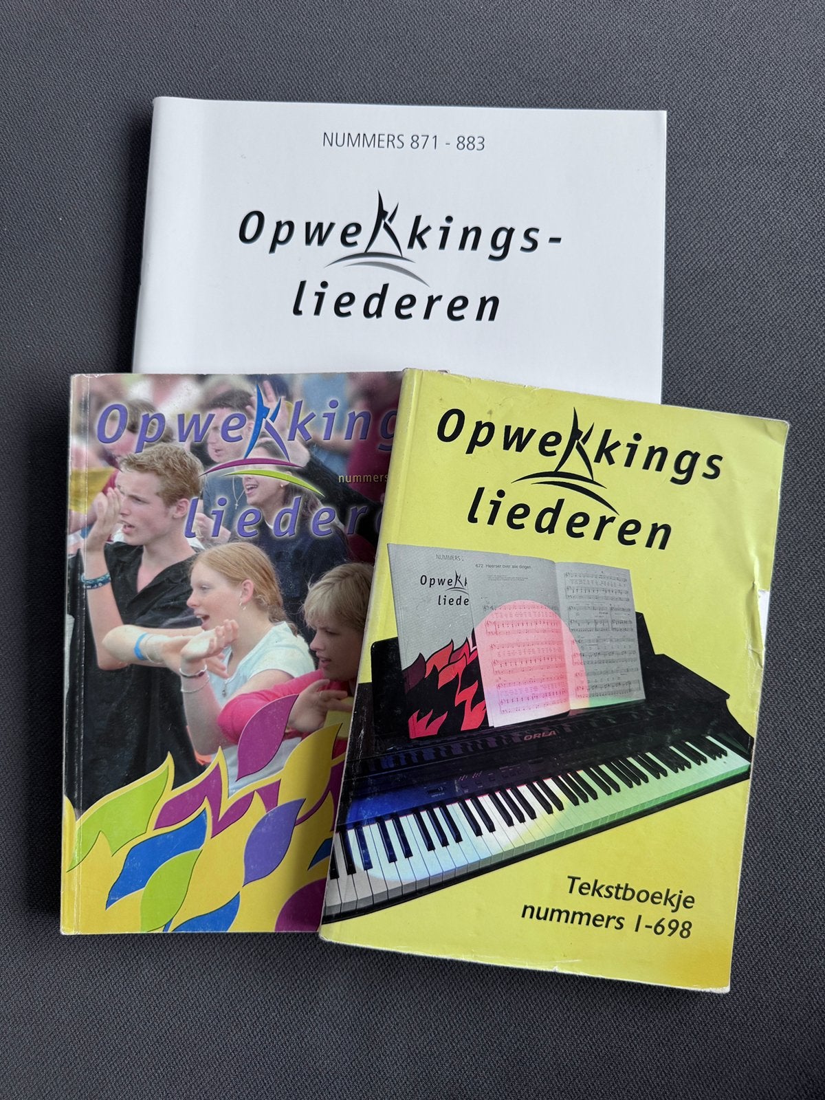 Set van 3 Opwekkingsliederen bundels(1-698, 1-618, 871-883), Gebruikt, Overige soorten, Ophalen of Verzenden, Religie en Gospel