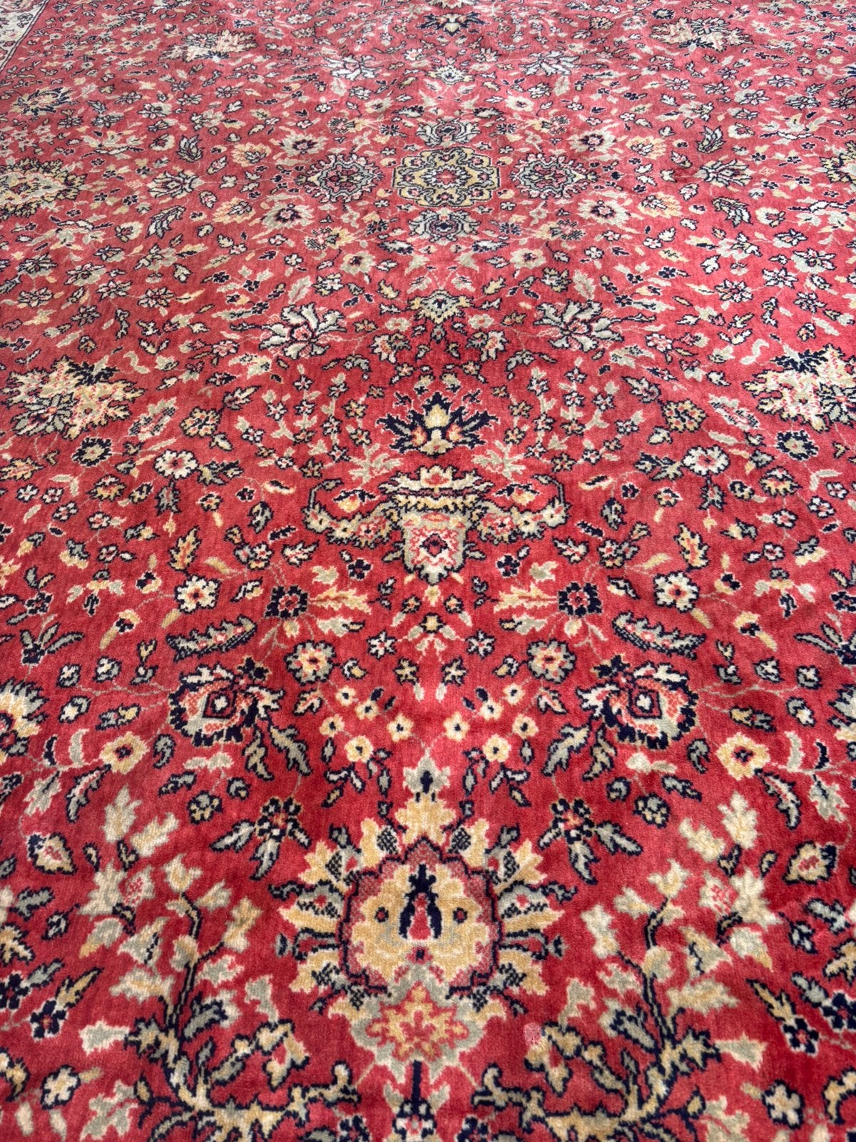 Vloerkleed 350x250 cm vandaag 150 euro., 200 cm of meer, Wollen kleed, Ophalen of Verzenden, Zo goed als nieuw