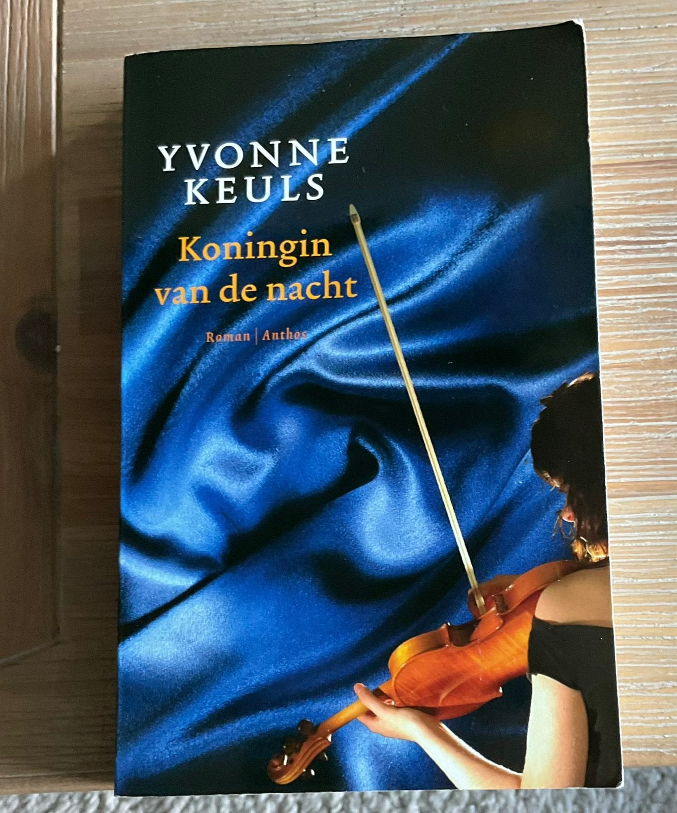 Koning van de nacht ( yvonne keuls), Ophalen, Zo goed als nieuw
