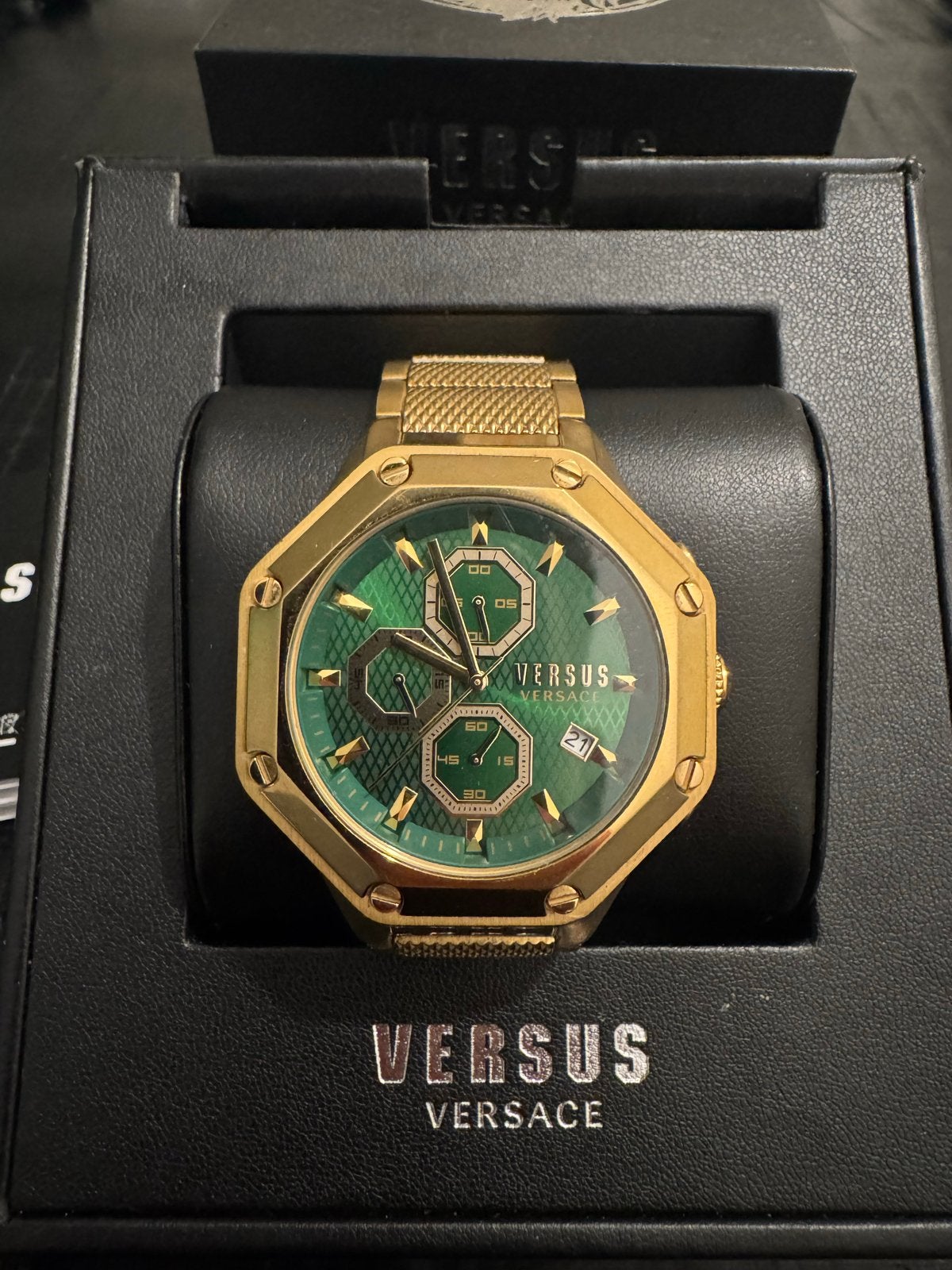Versus Versace horloge (Nieuw staat), Sieraden, Tassen en Uiterlijk, Horloges | Heren, Overige merken, Overige materialen, Polshorloge