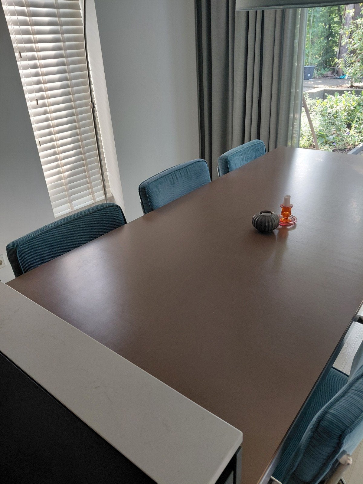 koopje: Design eettafel van Metaform 200 x 90 cm, 200 cm of meer, Vijf personen of meer, Rechthoekig, Kunststof