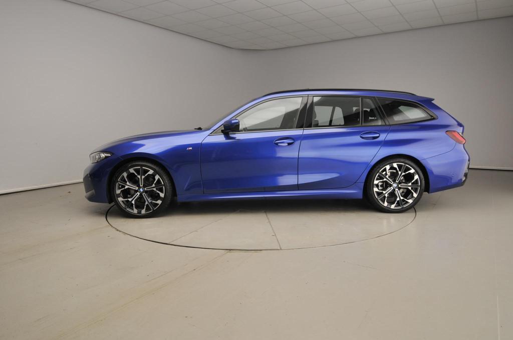 BMW 3 Serie Touring 320i | M-Sportpakket | LED | Navigatie |, Auto's, BMW, Automaat, 1998 cc, Gebruikt, 4 cilinders