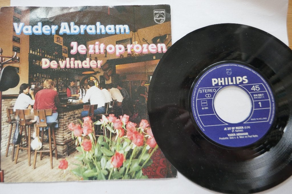 Single:  Vader Abraham – Je Zit Op Rozen, Cd's en Dvd's, Gebruikt, Overige formaten, Ophalen of Verzenden, Levenslied of Smartlap