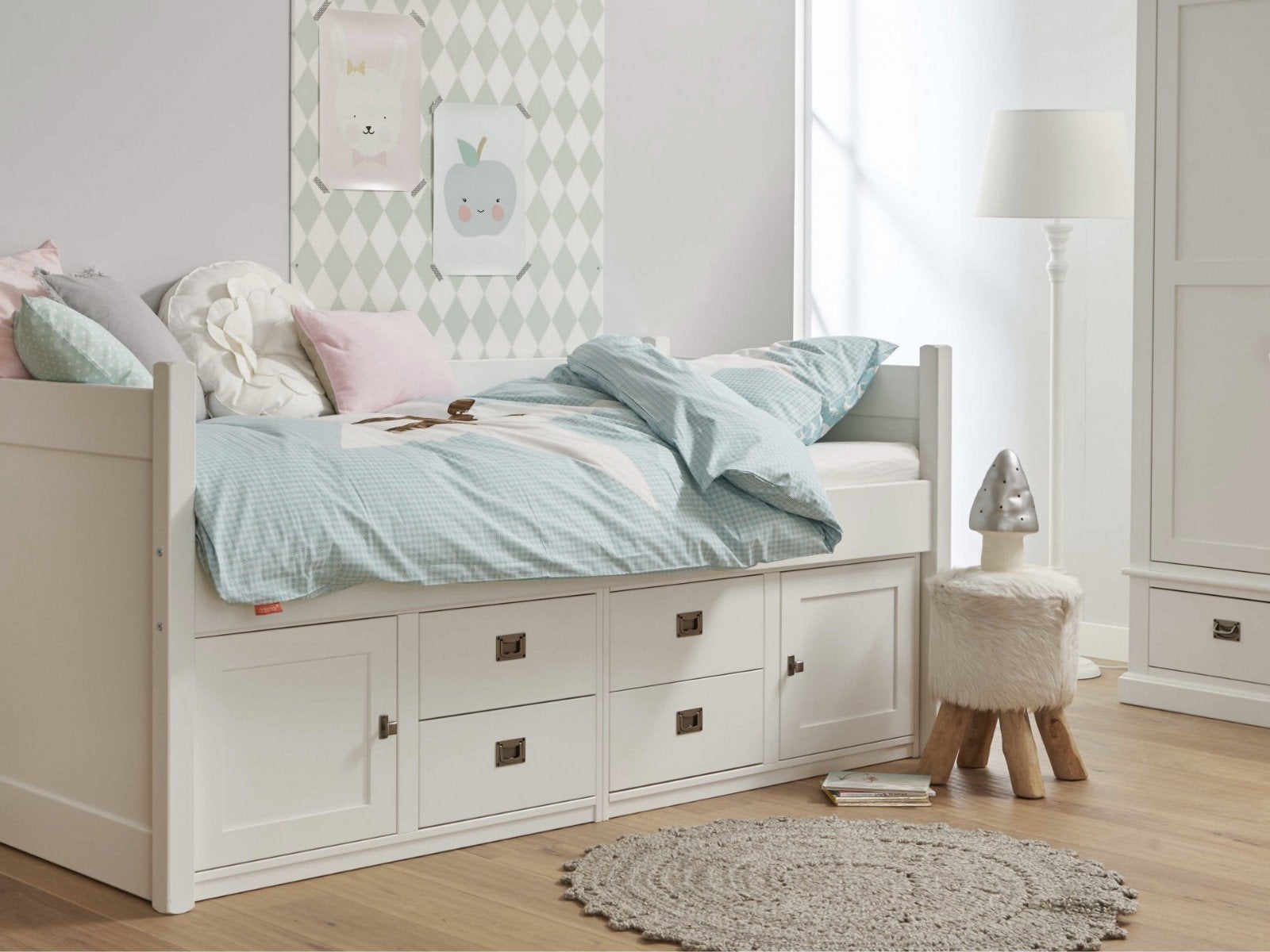 Alta Furniture Kajuitbed wit met 4 laden en 2 deurtjes, Ophalen, Zo goed als nieuw, Lattenbodem