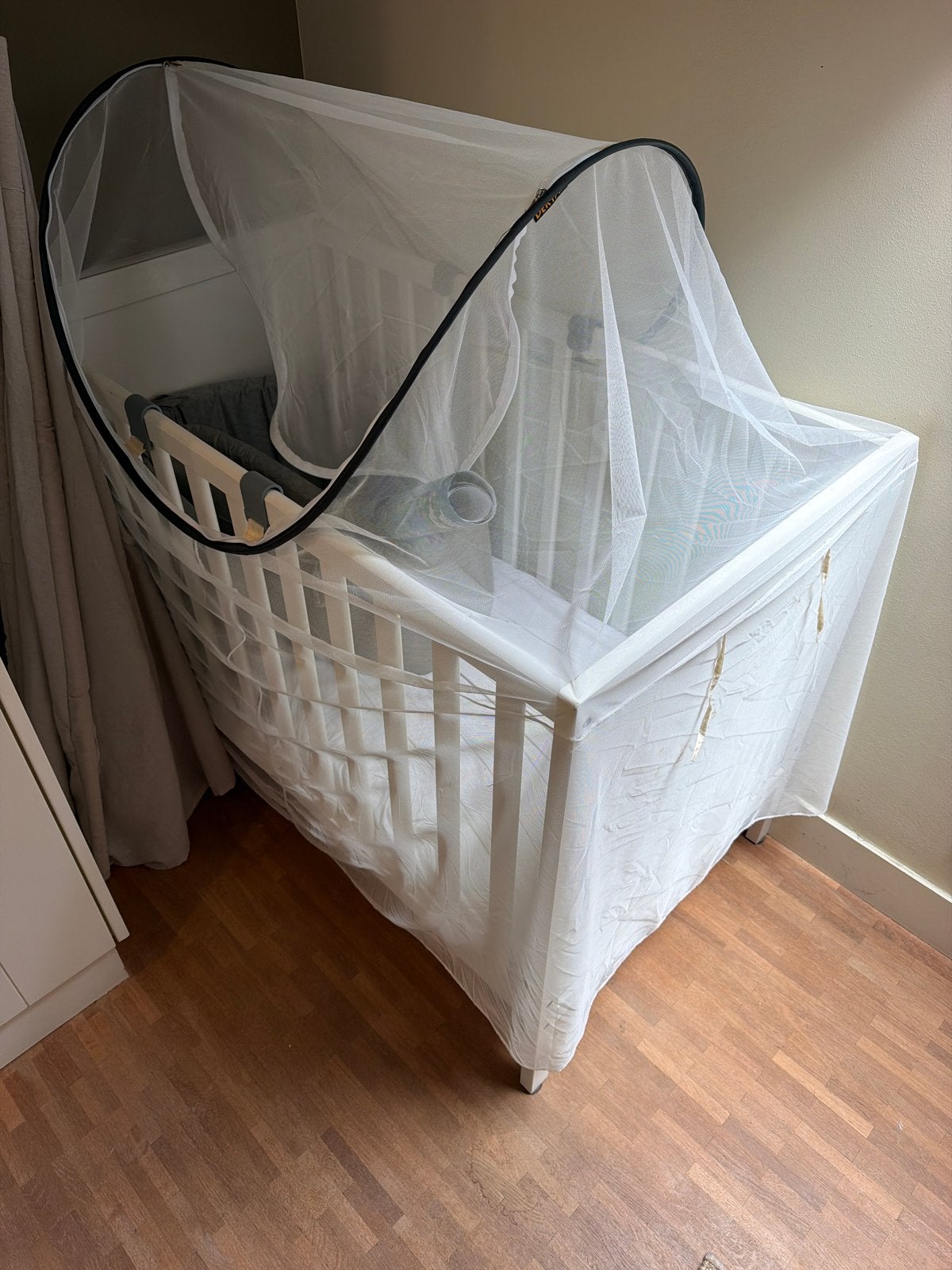 IKEA Gulliver Ledikant met klamboe en matras, Kinderen en Baby's, Ophalen, Zo goed als nieuw, Ledikant