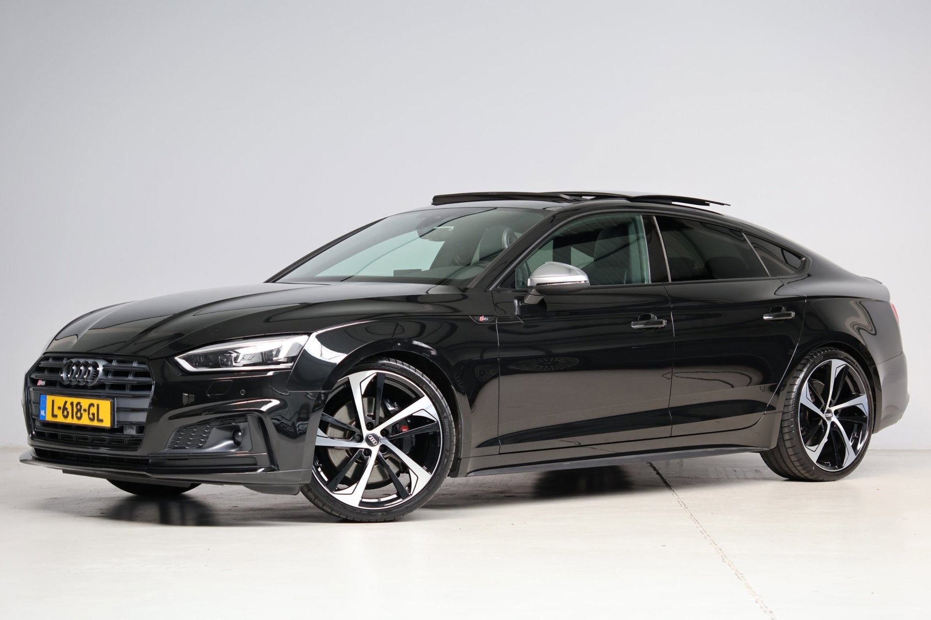 Audi S5 Sportback 3.0 TFSI Quattro S-line | panoramadak | RS, Auto's, Dealer onderhouden, Gebruikt, 2995 cc, Zwart