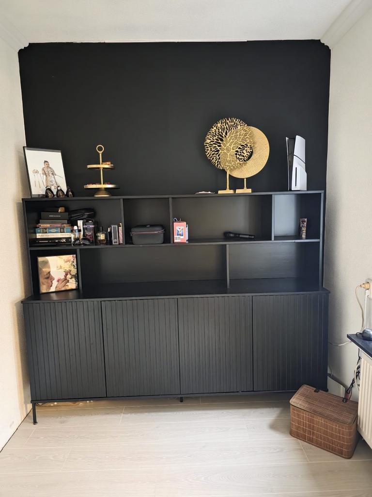 Grenen wandkast zwart, Ophalen, Gebruikt, 200 cm of meer, Minder dan 150 cm