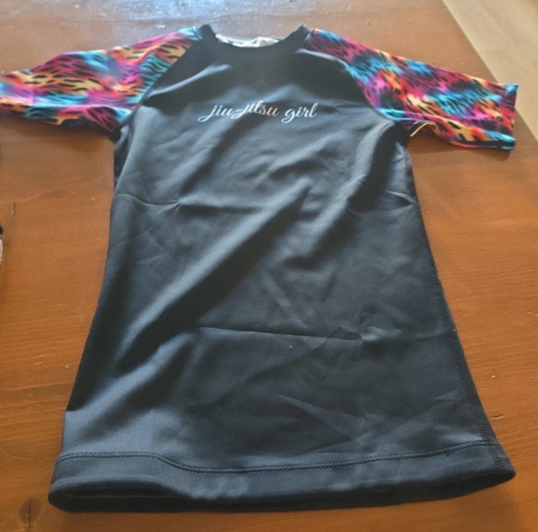 BJJ Sesh Rashguard 'Jiu-Jitsu Girl' - Maat XS, Kleding | Dames, Verzenden, Zwart, BJJ Sesh, Zo goed als nieuw