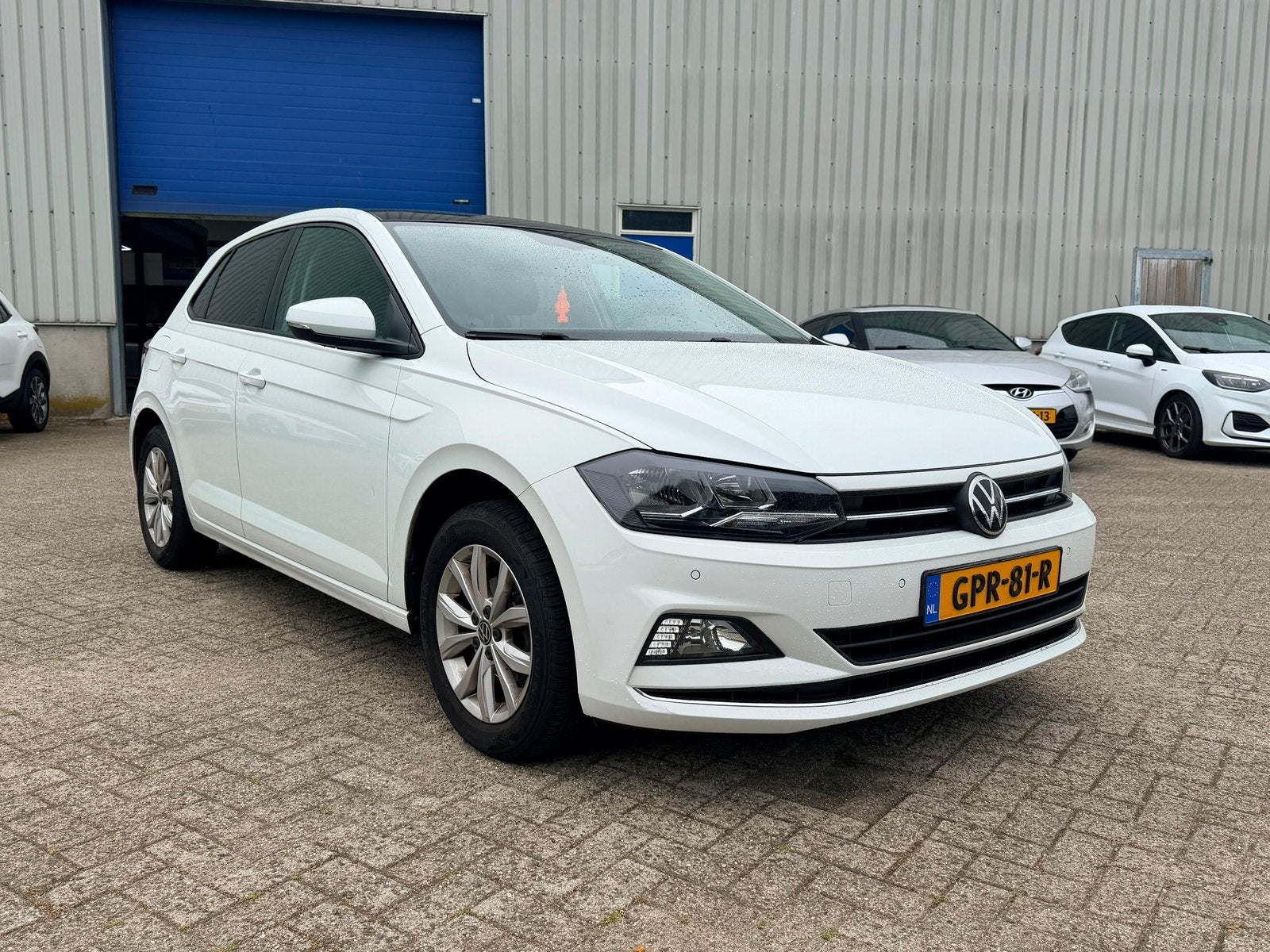 Volkswagen Polo 1.0 TSI 95pk 2021 Wit, Auto's, Voorwielaandrijving, Wit, Handgeschakeld, Grijs