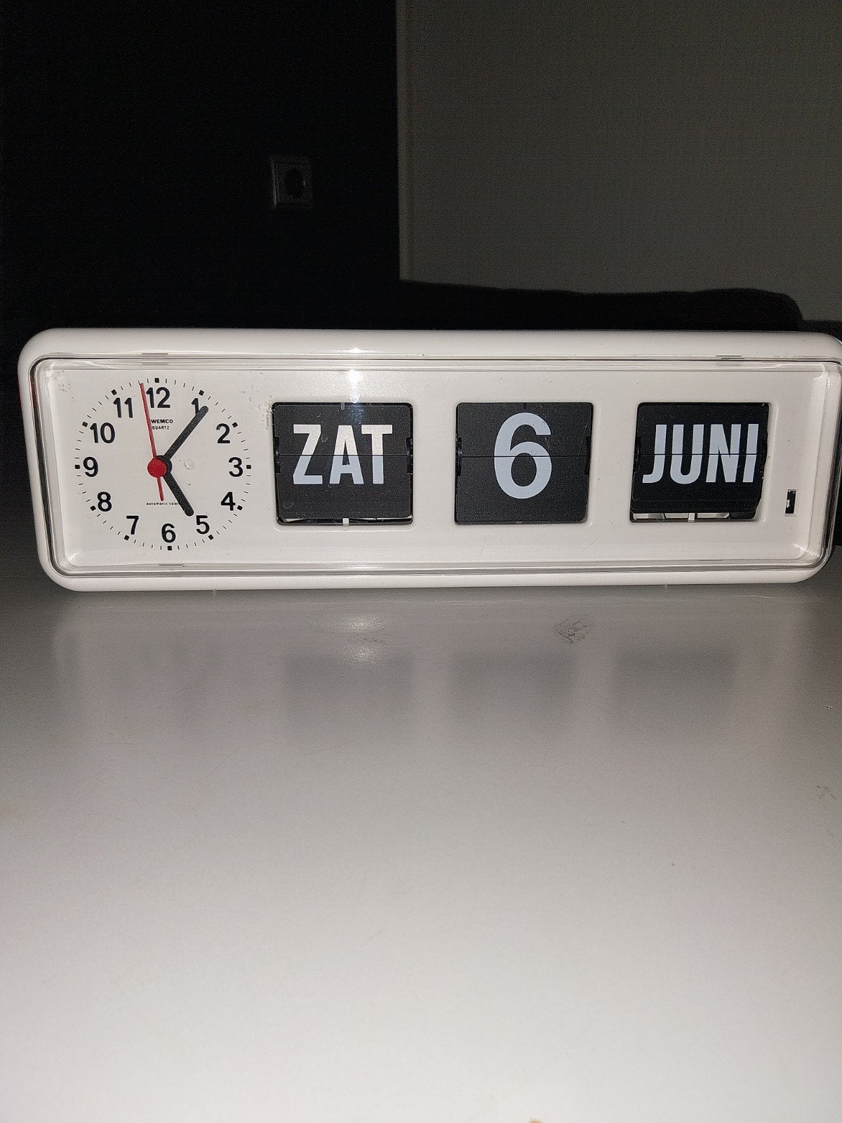 Dementieklok, Ophalen of Verzenden, Zo goed als nieuw, Analoog, Wandklok