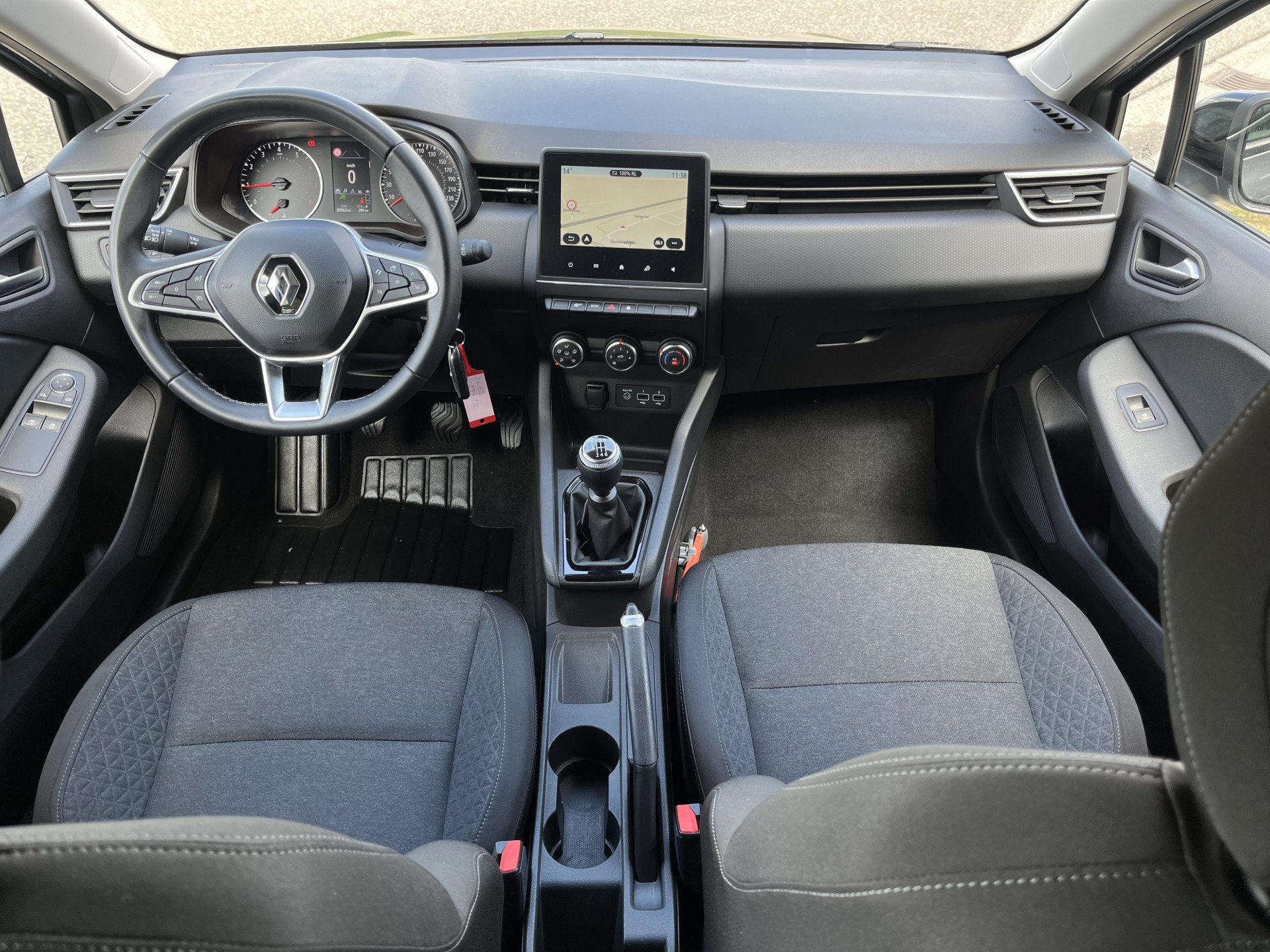 Renault Clio 1.0 TCe 90 Equilibre / Apple Carplay - Android, Voorwielaandrijving, 12 maanden, Gebruikt, 580 kg
