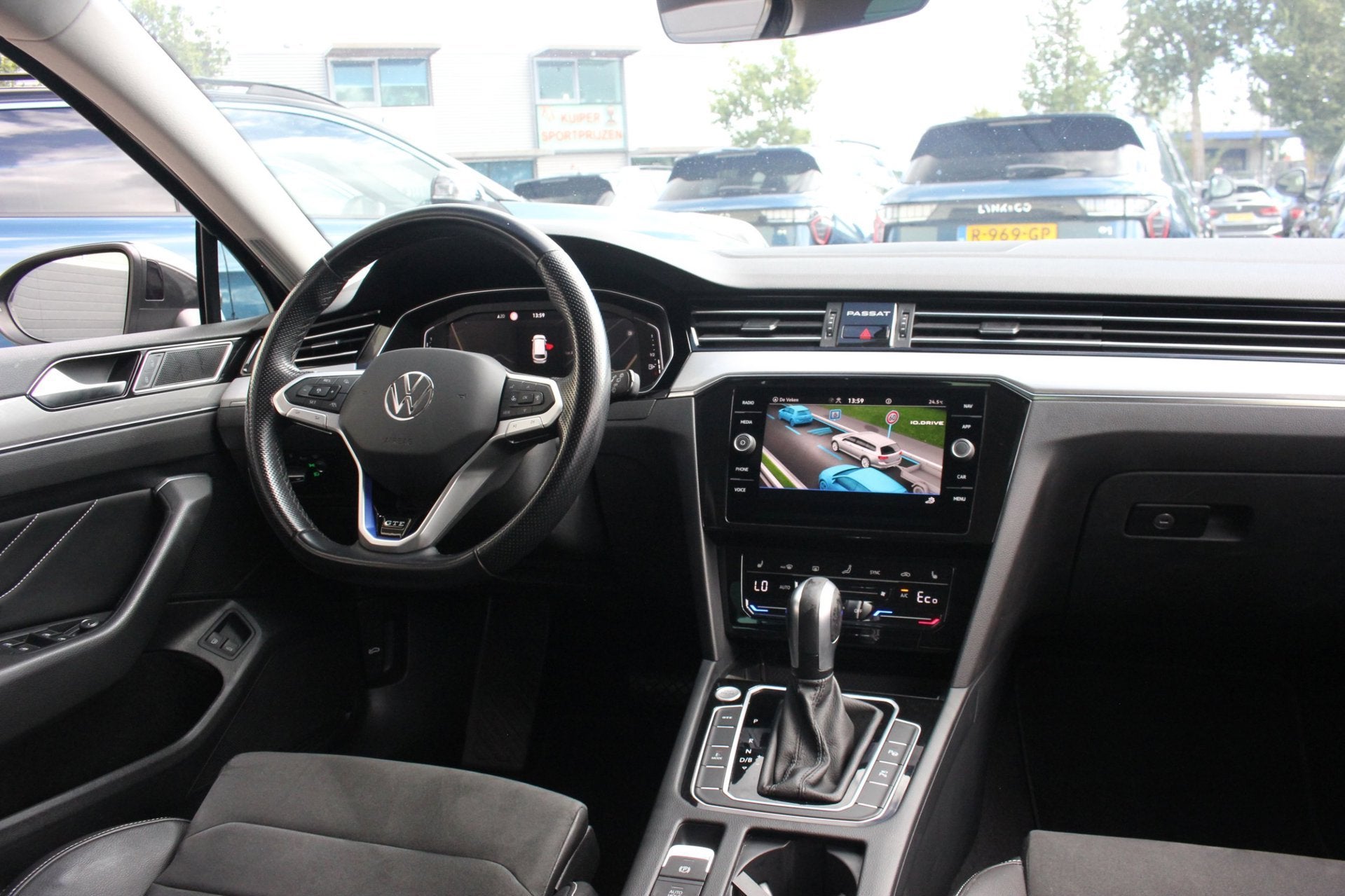 Volkswagen Passat Variant 1.4 TSI PHEV GTE Business | Trekha, Gebruikt, Zwart, 4 cilinders, Automatische klimaatregeling