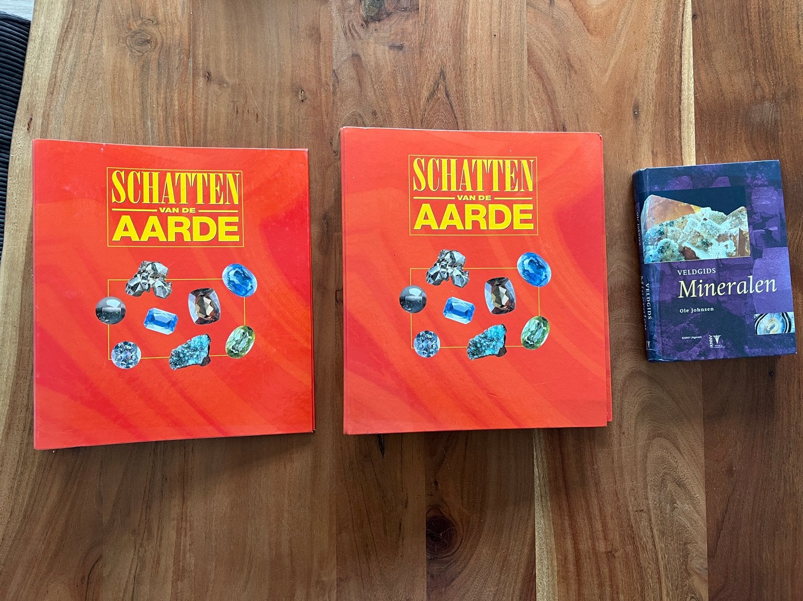 Boeken over mineralen en edelstenen, Verzamelen, Ophalen of Verzenden, Mineraal