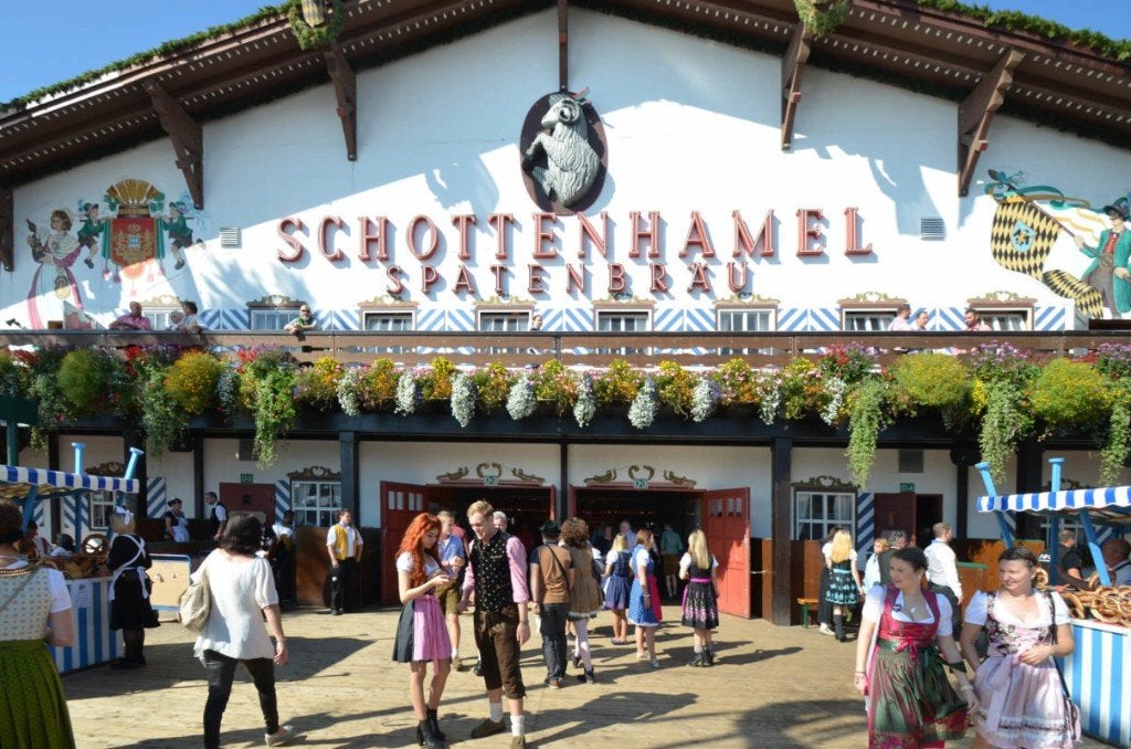 5 zitplaatsen Oktoberfest Munchen zo 27.09, Tickets en Kaartjes, Overige Tickets en Kaartjes, Eén persoon