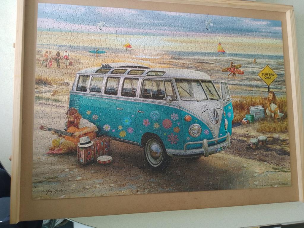 Volkswagen T1 Bus 1000st smartcutpuzzel COMPLEETEurographics, Ophalen of Verzenden, 500 t/m 1500 stukjes, Zo goed als nieuw, Legpuzzel