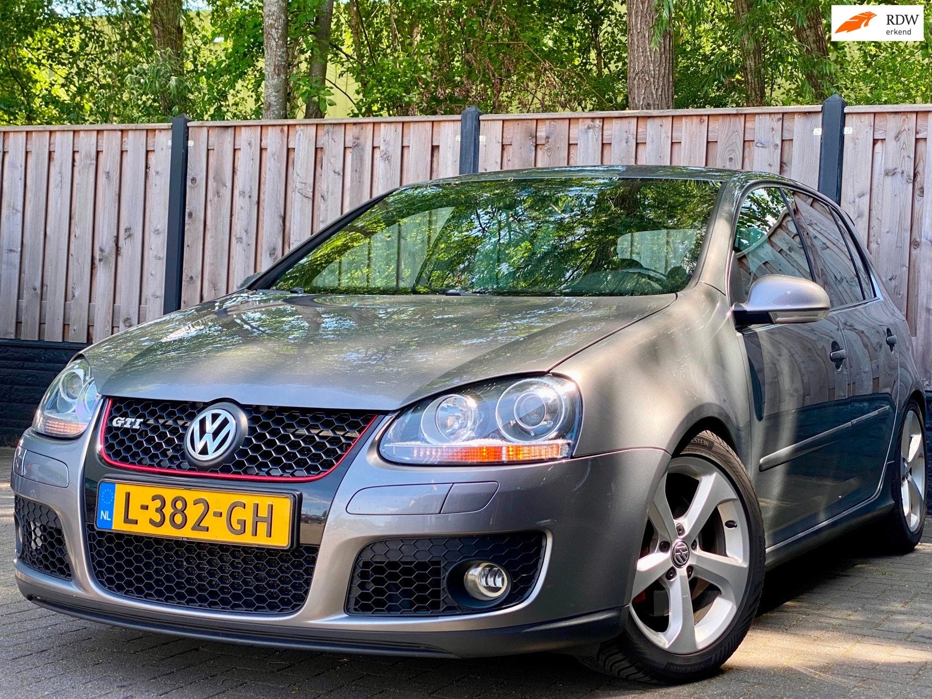 Volkswagen Golf 2.0 TFSI GTI UNIEK!, Auto's, Gebruikt, 4 cilinders, Bedrijf, Handgeschakeld