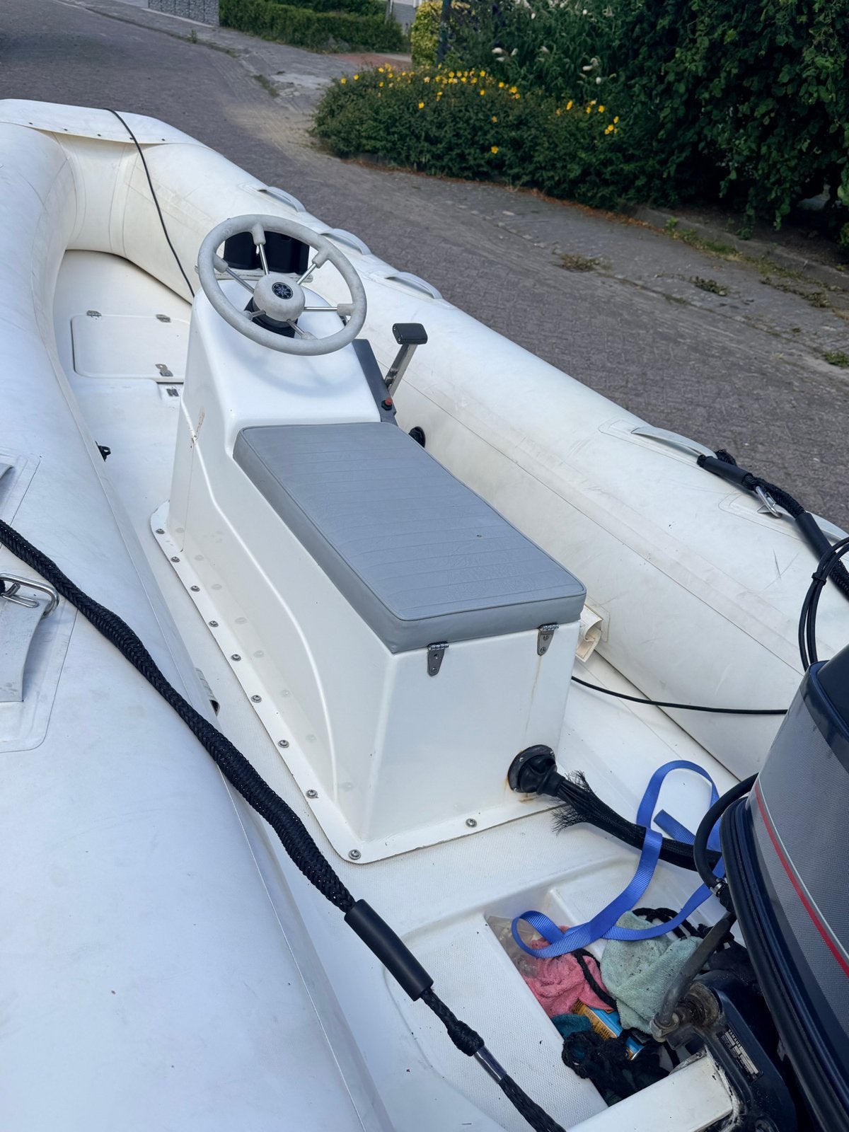 Brig F400 4m RIB met Jockeyseat en 40pk Yamaha incl pega, Watersport en Boten, Rubberboten, Brandstoftank, Gebruikt, 4 m, 1 m