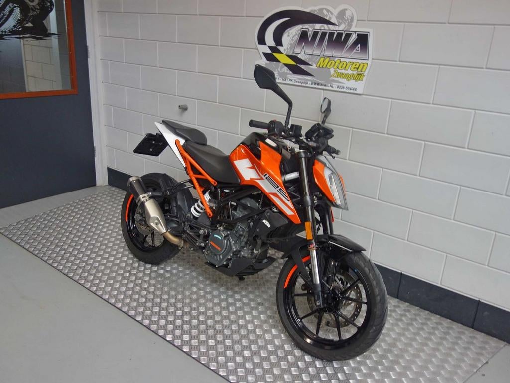 KTM 125 DUKE, Motoren, Motoren | KTM, KTM, Bedrijf, Onbekend, 125 cc
