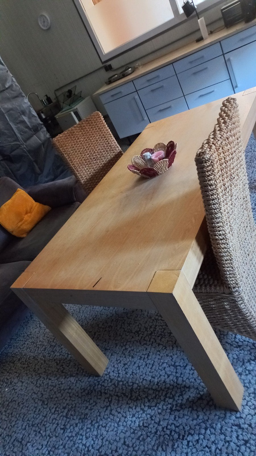 Eet tafel hout met 4 stoelen rotan, Ophalen, 4 tot 6 stoelen