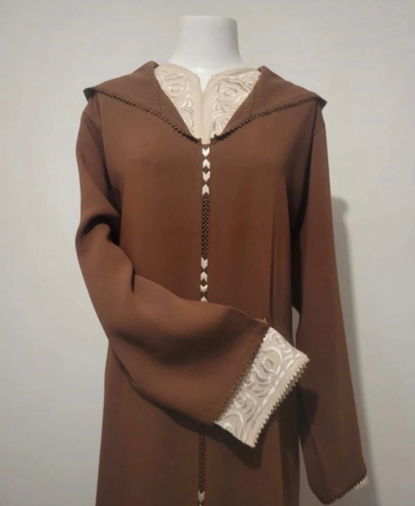 Randa jellaba jeleba djelaba djelleba jalaba caftan bylima, Bruin, Verzenden, Maat 42/44 (L), Zo goed als nieuw