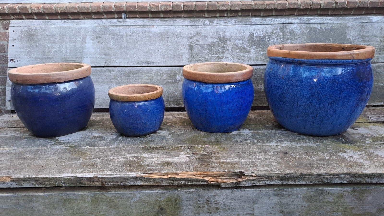 4x Blauwe geglazuurde keramische, terracotta, (bloem-)potten, 25 tot 40 cm, Rond, Ophalen of Verzenden, Zo goed als nieuw