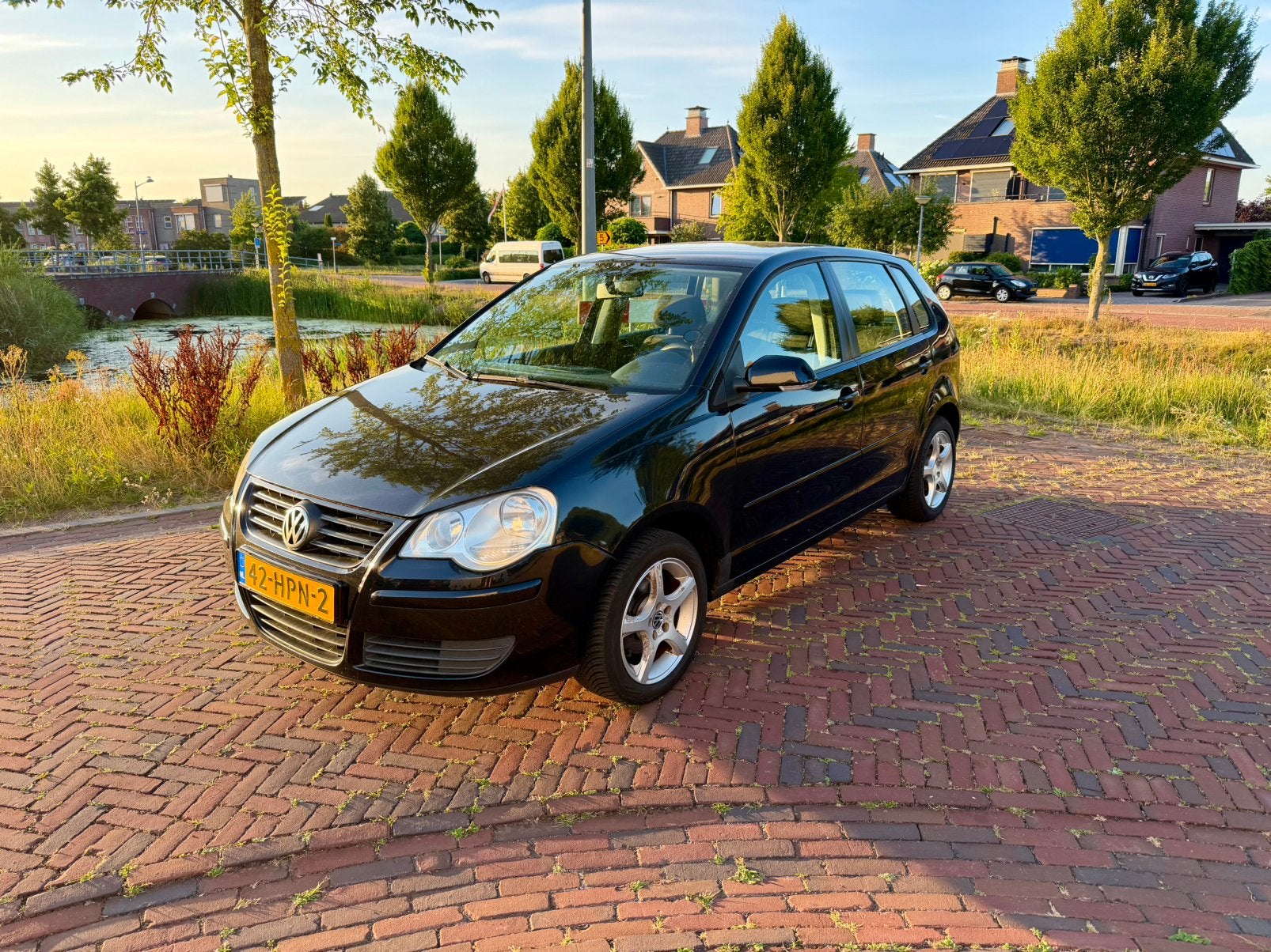 Volkswagen Polo 1.4 16V | Airco | Cruise | 5- Deurs, Auto's, Voorwielaandrijving, Stof, 40 €/maand, Zwart