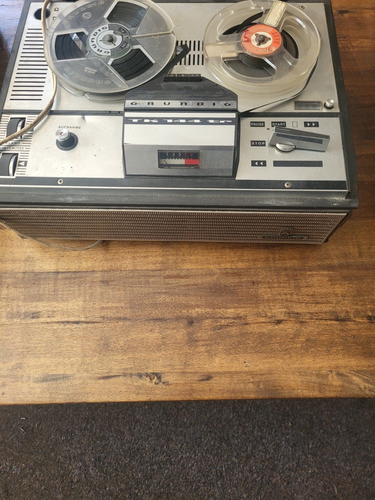 Grundig TK 144 tr Bandrecorder met banden, Ophalen of Verzenden, Bandrecorder, Met banden