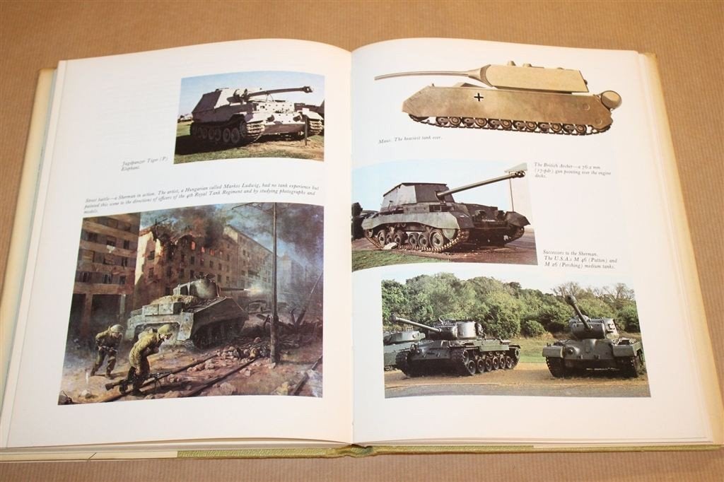 Guinness Tankboek — Feiten & Records Pantservoertuigen 1972, Ophalen of Verzenden, Tweede Wereldoorlog, Gelezen, Overige onderwerpen