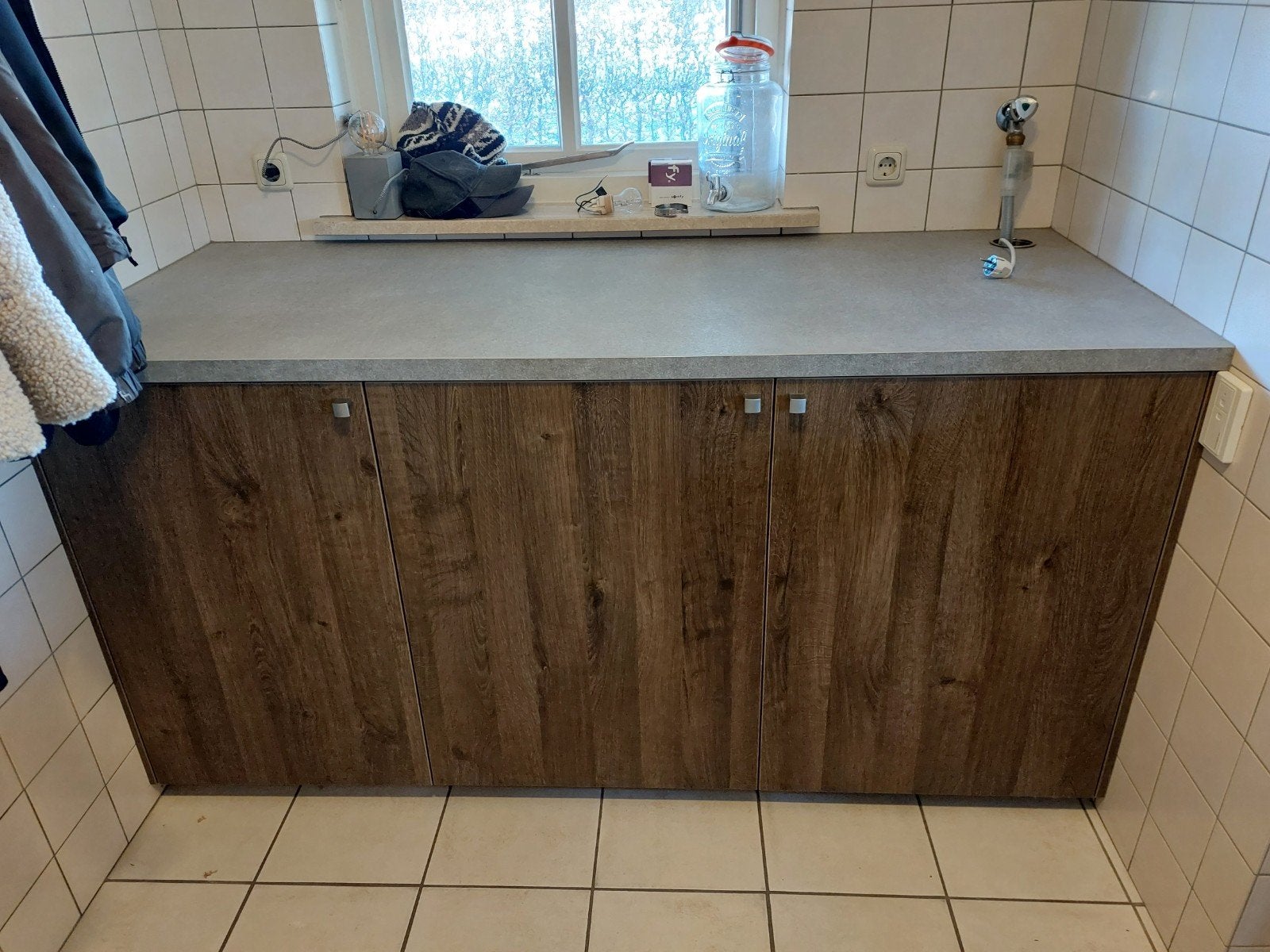 Wasmachine en droger inbouwkast, Ophalen, Zo goed als nieuw