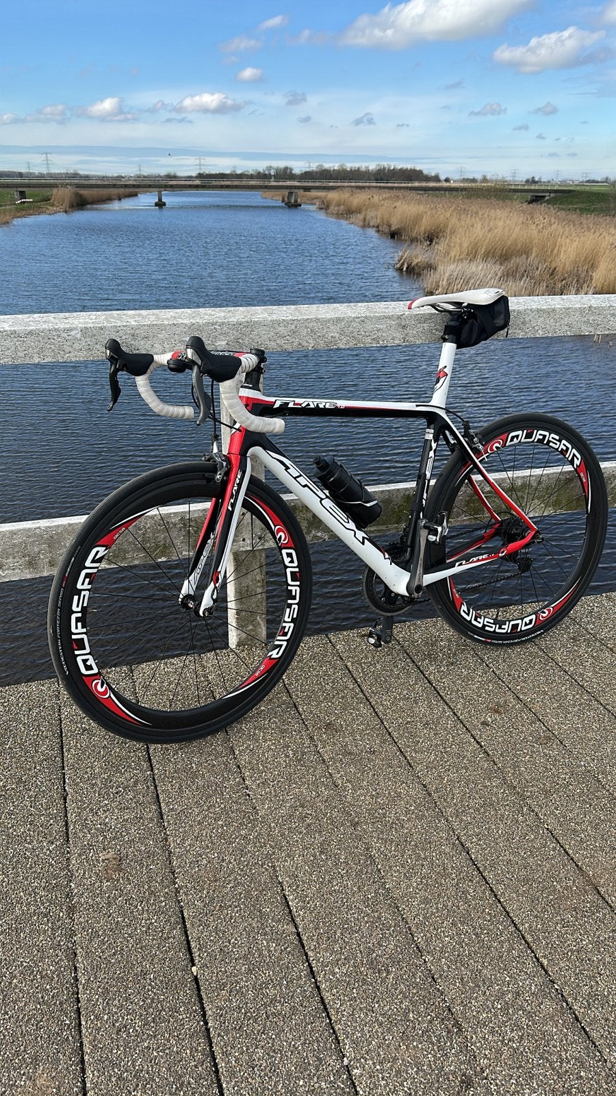 Racefiets Apex Flare 1.0 met Quasar wielen, Ophalen, 28 inch, Velgrem, Zo goed als nieuw