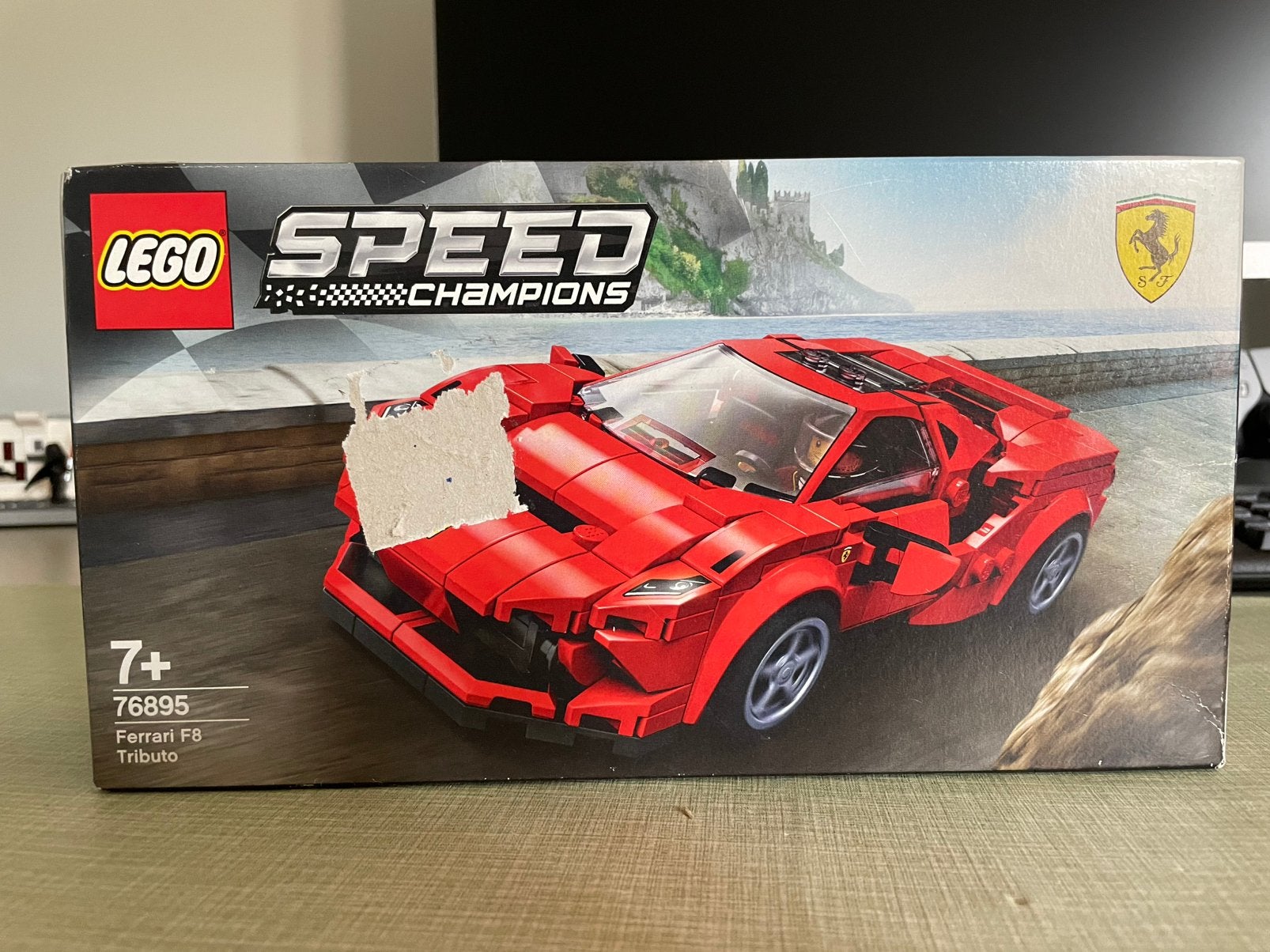 Lego Ferrari 76895 geseald met kleine beschadigingen op doos, Ophalen of Verzenden, Nieuw