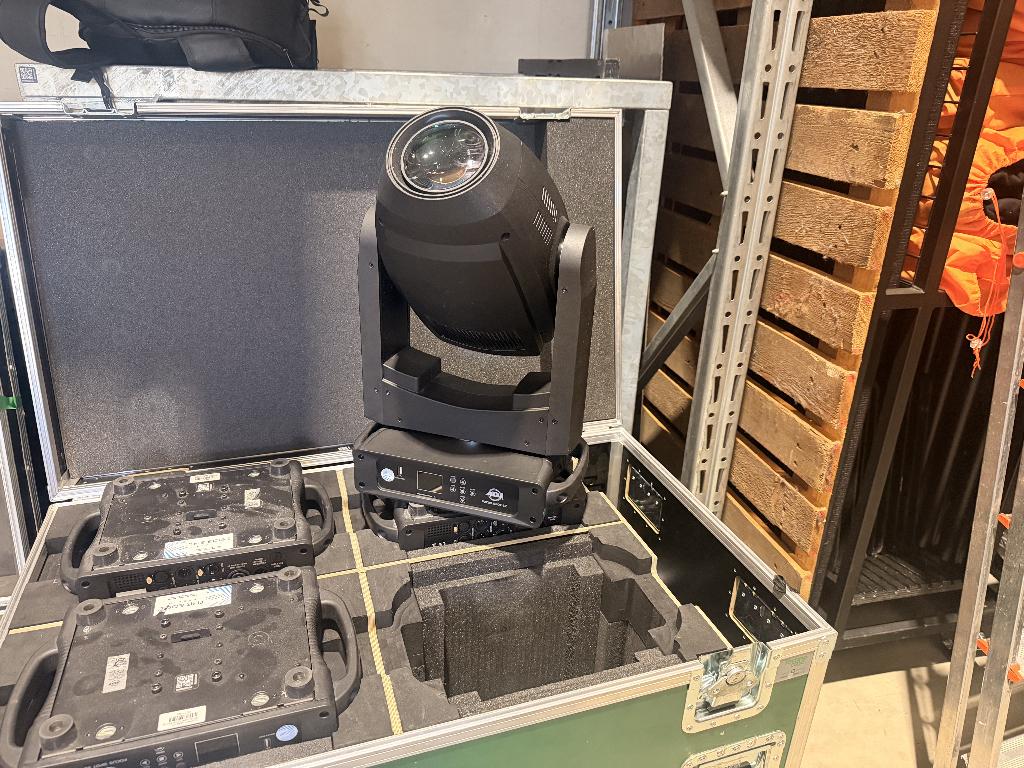 ADJ Focus 6z spot, Ophalen, Zo goed als nieuw, Licht