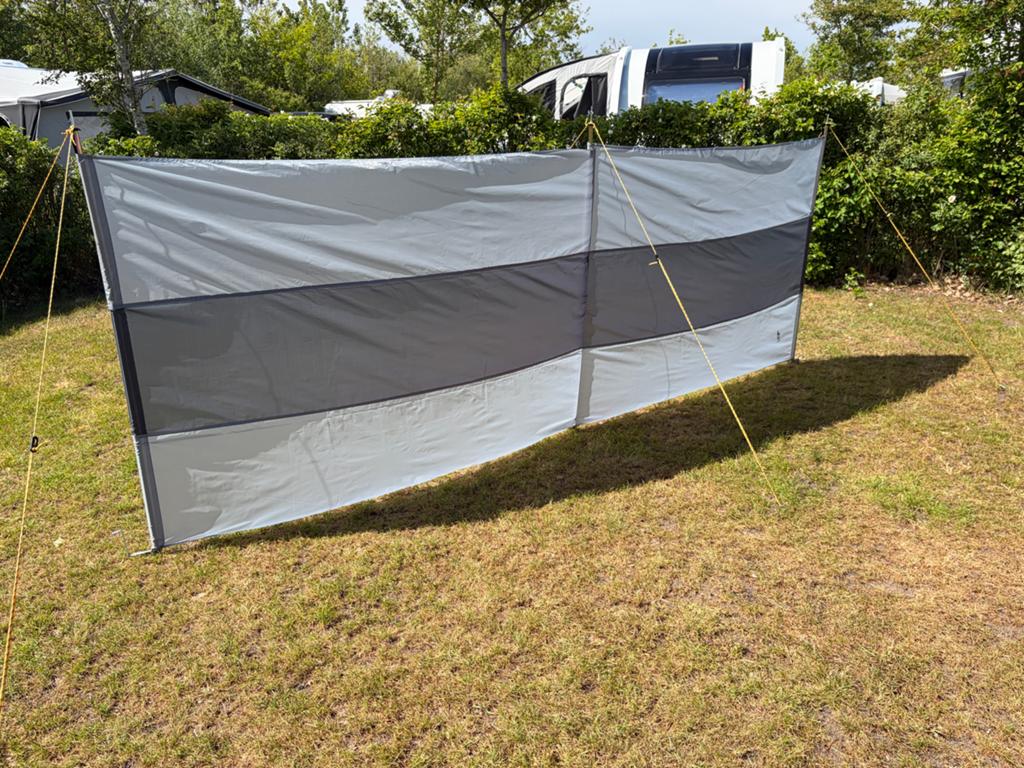 Bo-camp windscherm 2-vaks 330 breed, Ophalen of Verzenden, Zo goed als nieuw