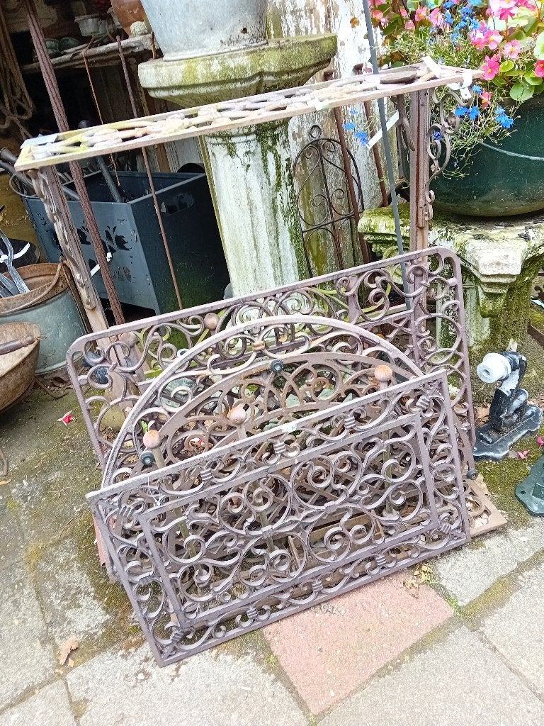 Gietijzer laarzenrek. 4 of 8 laarzen. Antiek/vintage model, Tuin en Terras, Ophalen, Gebruikt