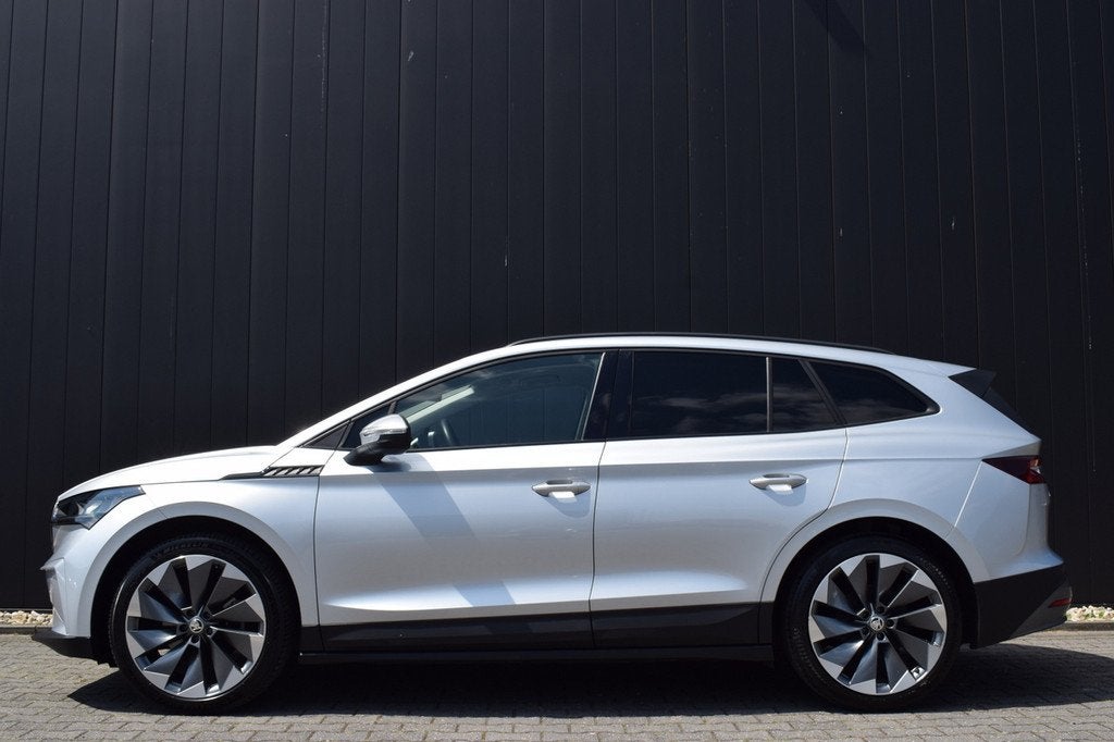 Skoda Enyaq iV 60 SOH 91% LED | Carplay | Virtual | Standkac, Auto's, Skoda, Achterwielaandrijving, Gebruikt, 179 pk, Leder en Stof