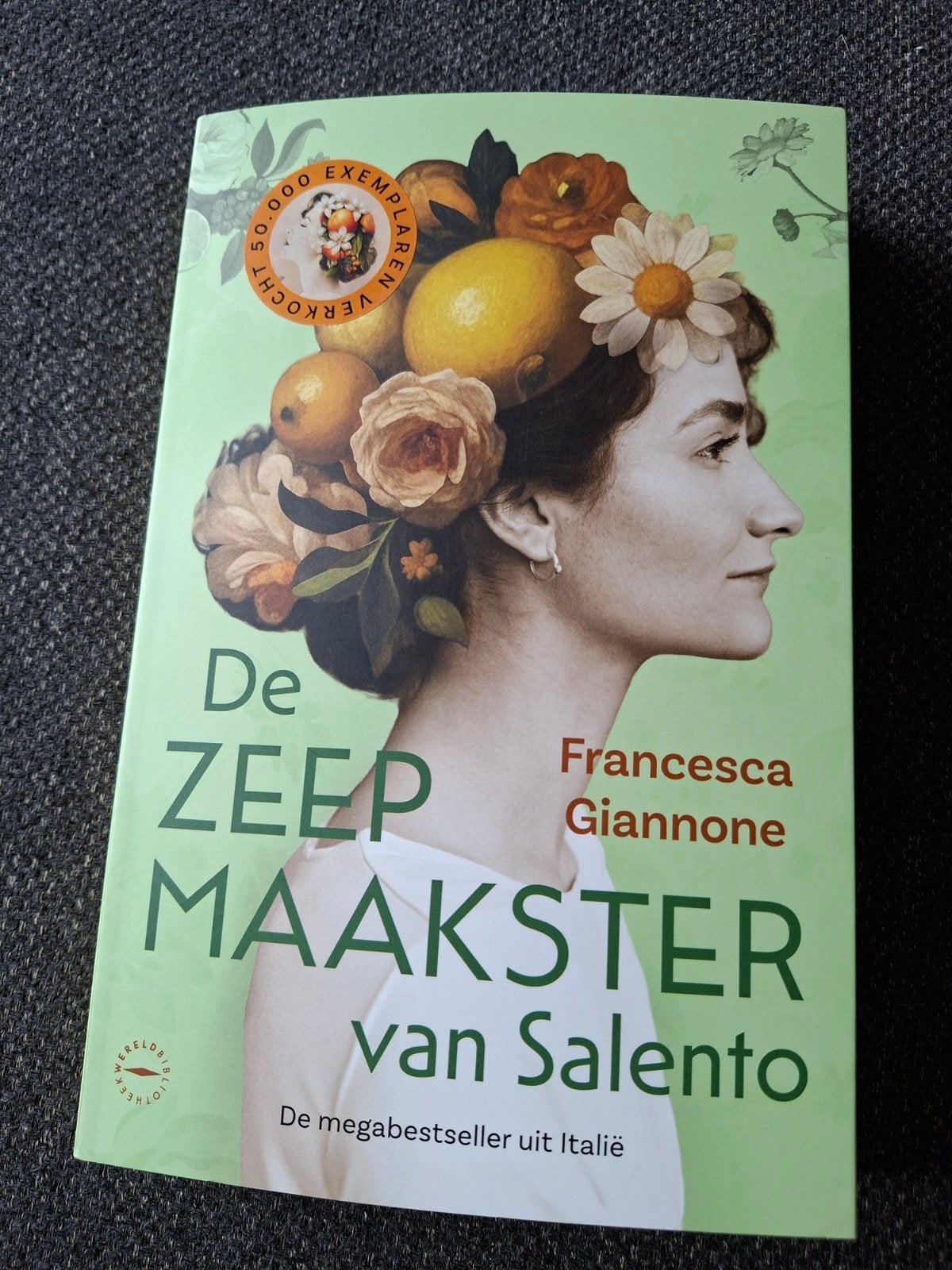 De Zeepmaakster van Salento - Francesca Giannone, Ophalen of Verzenden, Zo goed als nieuw, Francesca Giannone, Europa overig