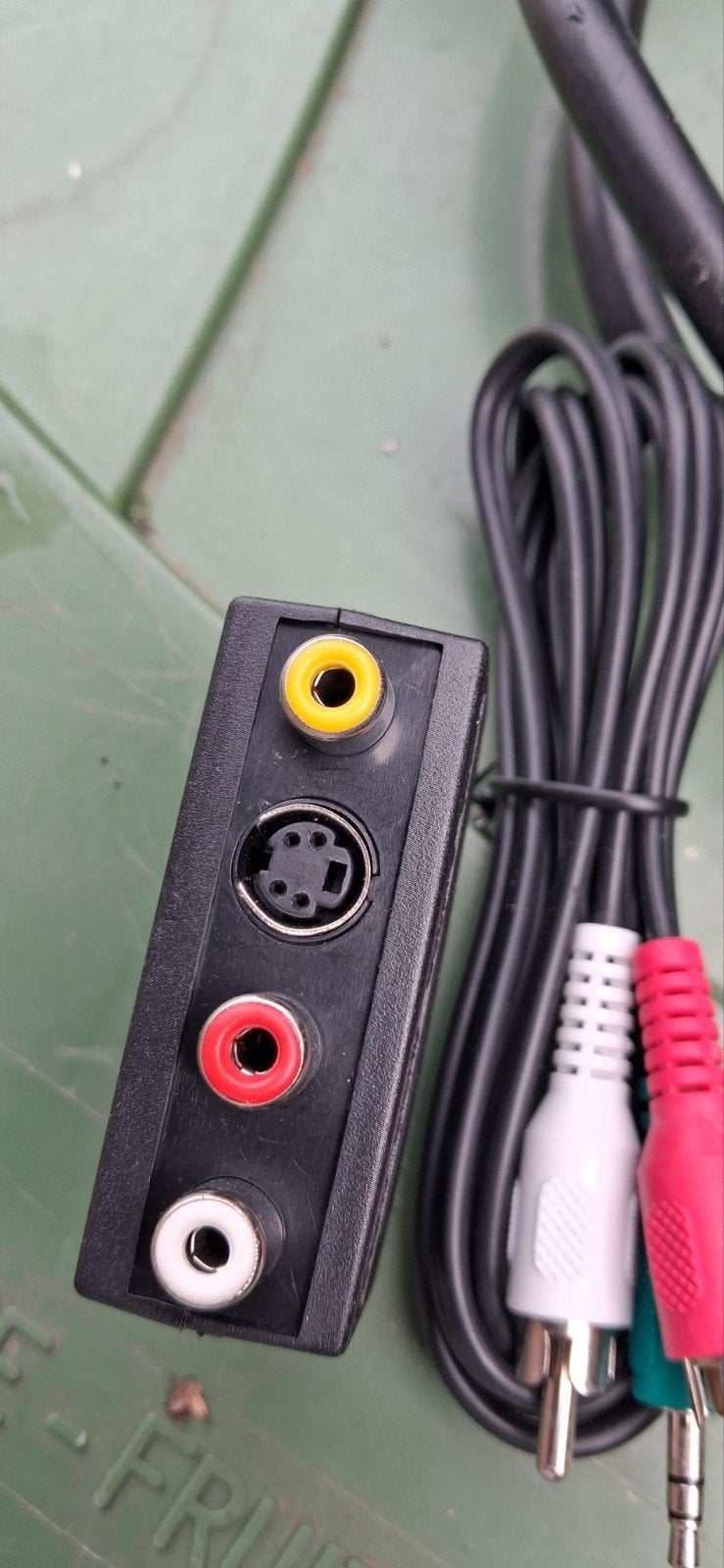 Scartkabel met RCA en S-Video adapter, Ophalen of Verzenden, Gebruikt, Minder dan 2 meter, Scartkabel