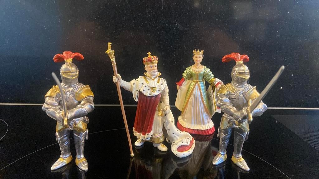 Schleich World of Knights: Koning met Koningin en wachters, Verzamelen, Poppetjes en Figuurtjes, Ophalen of Verzenden, Zo goed als nieuw
