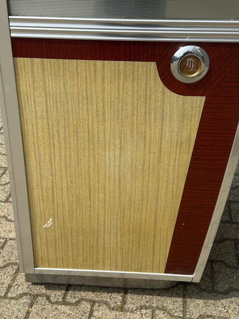 JUKEBOX: WURLITZER model 2150 jukebox. 200 select, Verzamelen, Automaten | Jukeboxen, Ophalen, 1950 tot 1960, Zo goed als nieuw