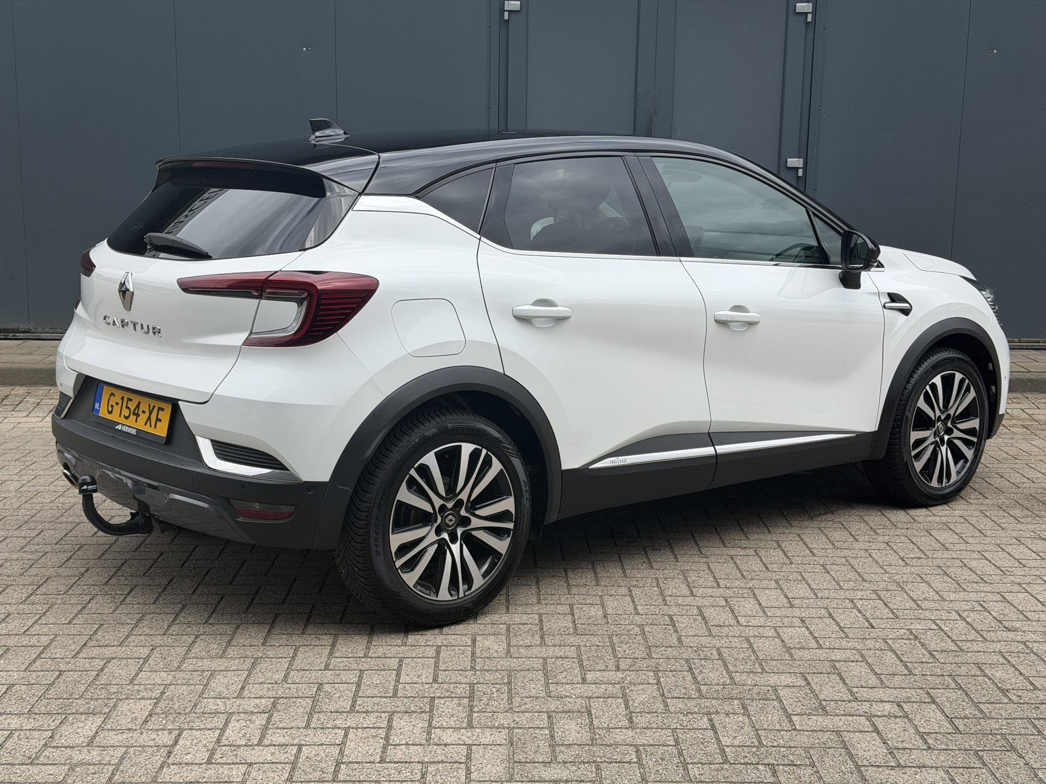 Renault Captur 1.3 TCe 130 Initiale Paris Nieuw Model / Afne, Automatische klimaatregeling, Gebruikt, Euro 6, 4 cilinders