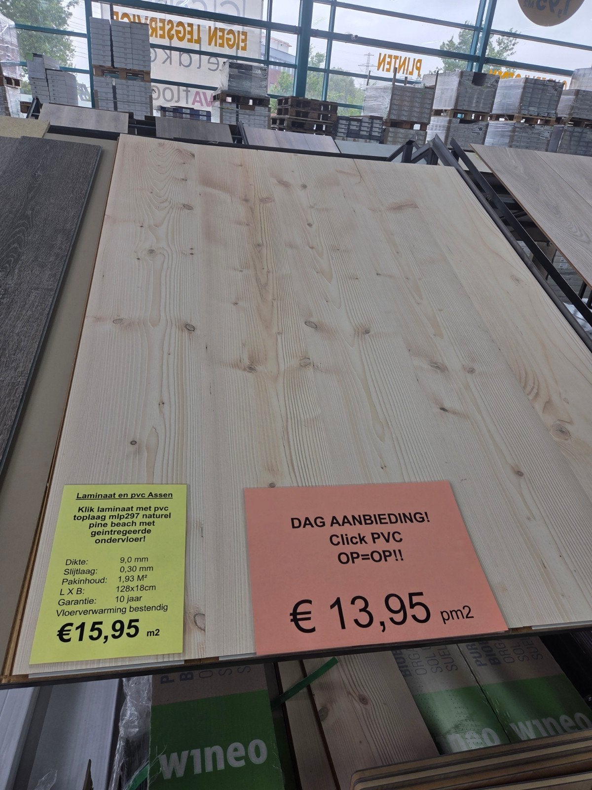 click pvc mlp297 met geïntegreerde ondervloer