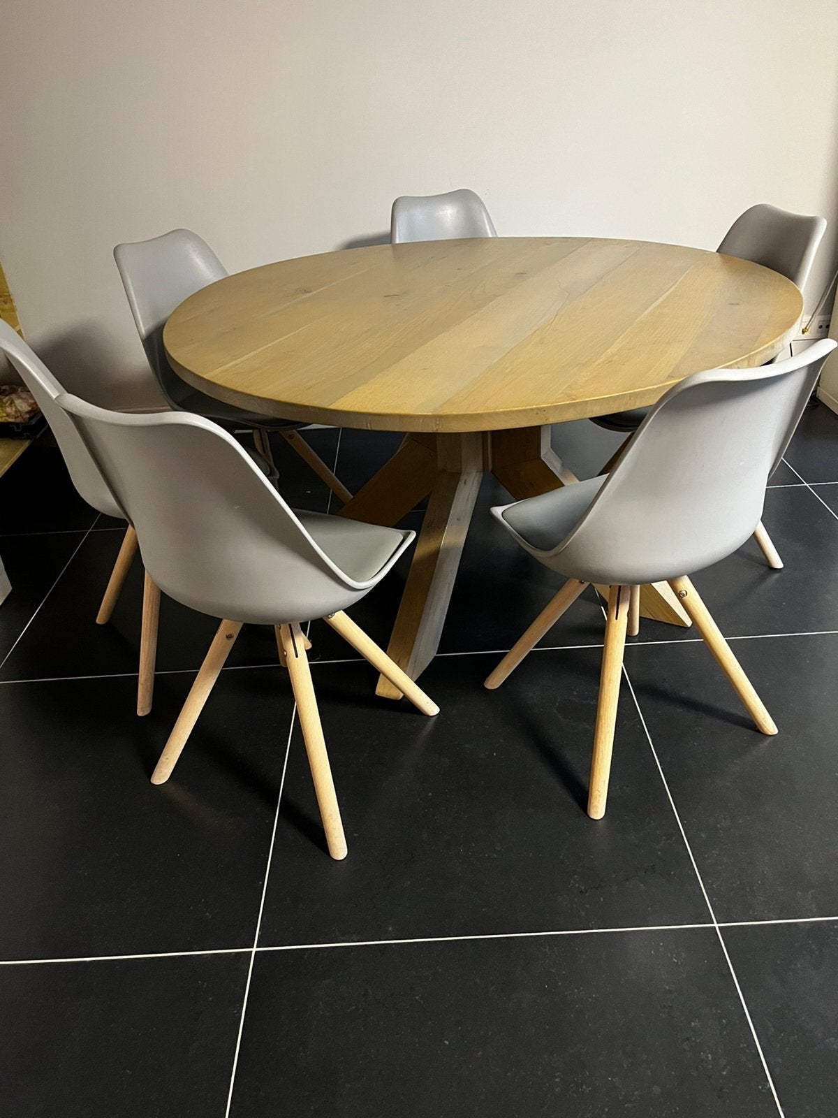 Ronde eiken eettafel met stoelen, Huis en Inrichting, Ophalen, 100 tot 150 cm, Rond, Zo goed als nieuw