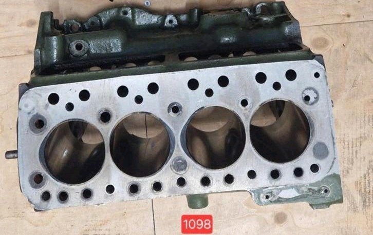 Gereviseerd Austin Morris 1098 onderblok, Ophalen, Gereviseerd, Austin