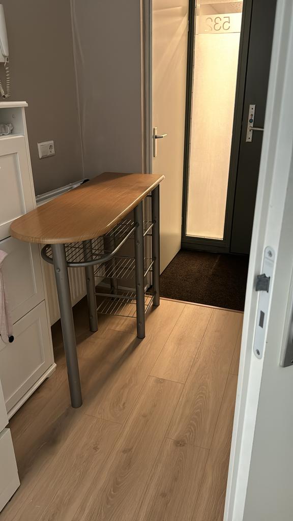 Compacte bartafel met opbergruimte, Ophalen of Verzenden, Zo goed als nieuw