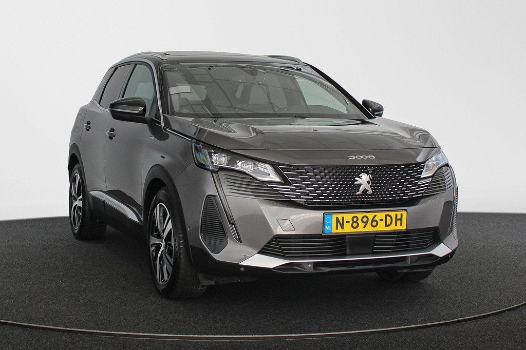 Peugeot 3008 1.6 HYbrid 225 GT Panoramadak Adaptieve cruise, Bedrijf, Grijs, Hybride Elektrisch/Benzine, 13 kWh